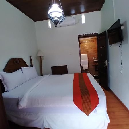 Dem Ayem Heritage Guest House Yogyakarta Exterior photo