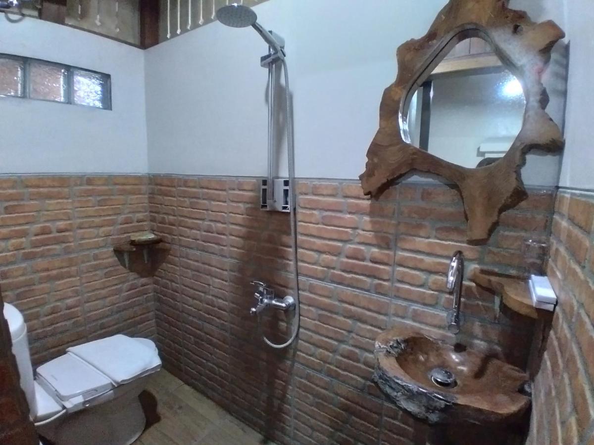 Dem Ayem Heritage Guest House Yogyakarta Exterior photo